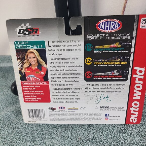 1/64 Auto World Leah Pritchett 2017‎ Papa Johns Top Fuel Dragster - Picture 5 of 10